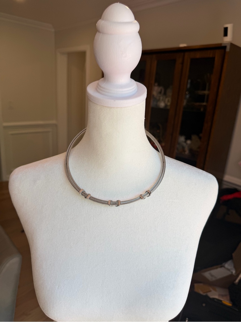 Gucci Long Double-Layer Silver Bead Necklace - Picture 3 of 8
